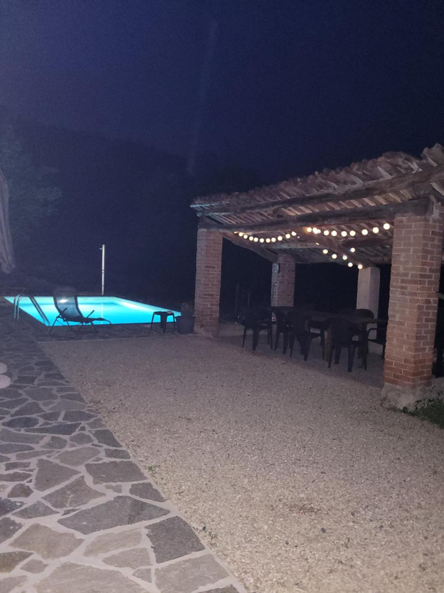 Cascina Allegria Castelnuovo  ภายนอก รูปภาพ